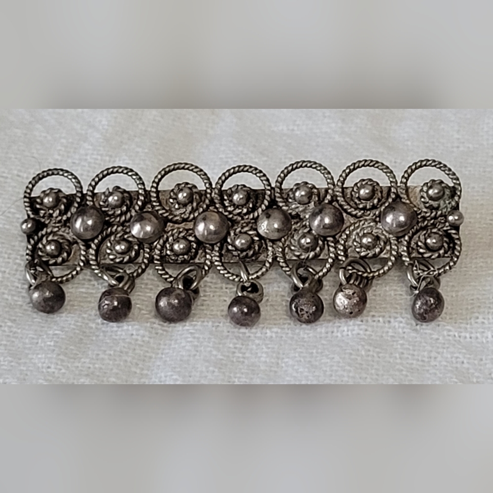 Vintate Silver Brooch - Timeless